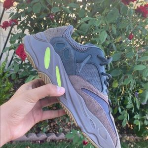 Meet your Posher, Javier